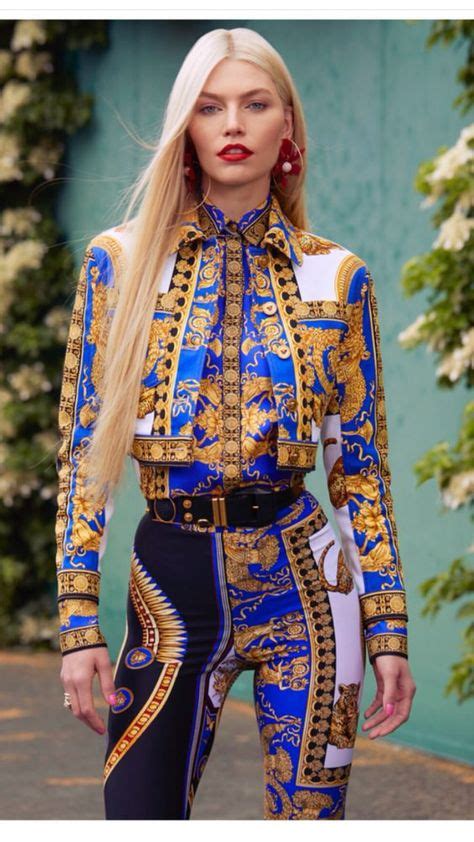 giacca vintage versace donna malesia|Vintage Gianni Versace Clothing .